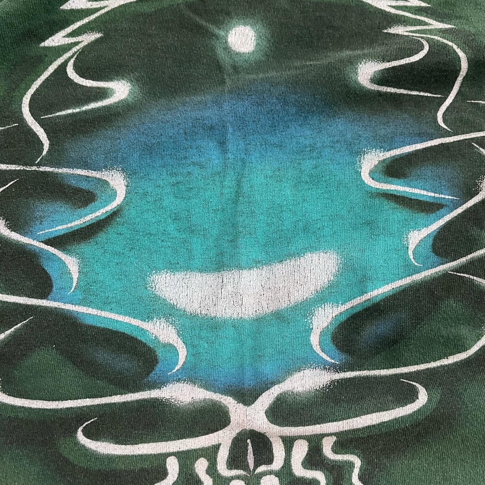 vintage Grateful Dead concert tour T-shirt from 1994 - Picture 10 of 14